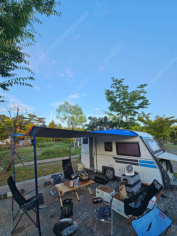 카라반 샐리 406 팝니다.--9